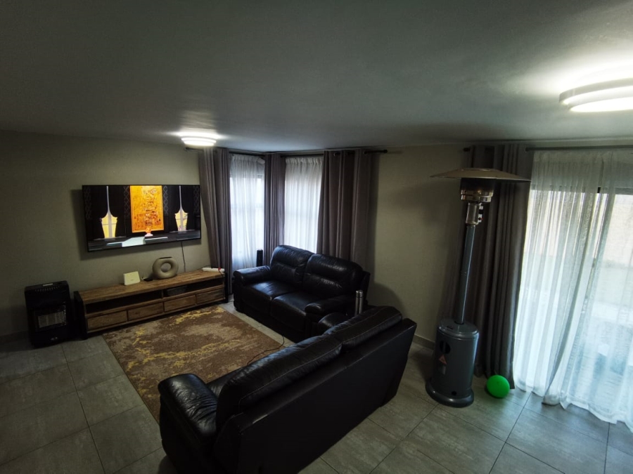 4 Bedroom Property for Sale in La Camargue Private Country Estate North West